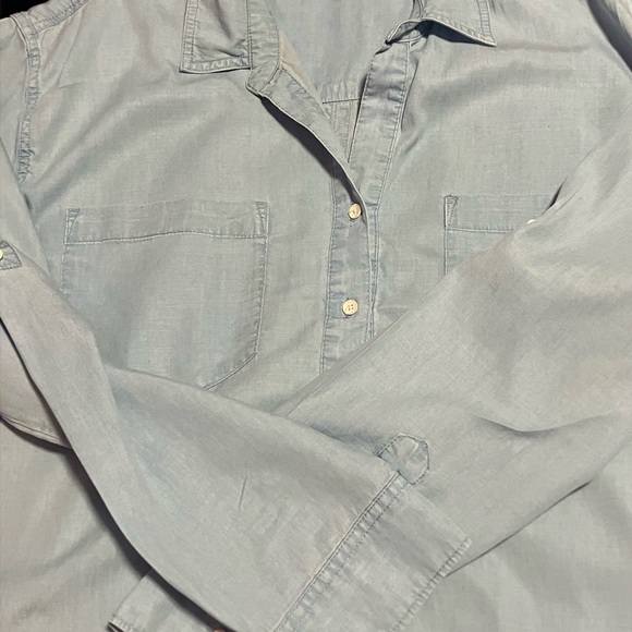 Excellent condition Women lightskyBlue Jean DNKY Shirt Large - Picture 3 of 4